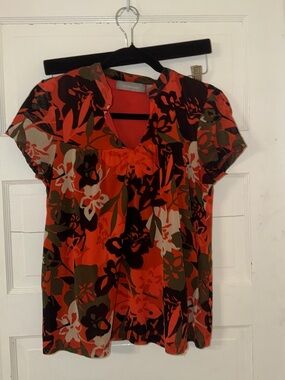 Liz Claiborne Coral and Black Floral V-Neck Blouse